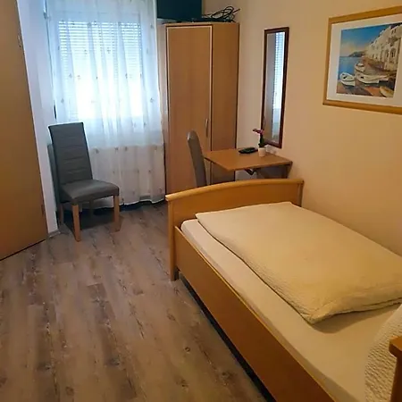 Restaurant-hotel Dimitra Alsbach-Hahnlein